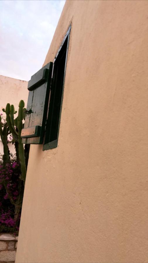 Hypate, Traditional Island Cottage Chalki Town Exteriér fotografie